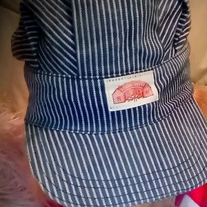 1950s round house brand vintage  conductors hat in mint condition